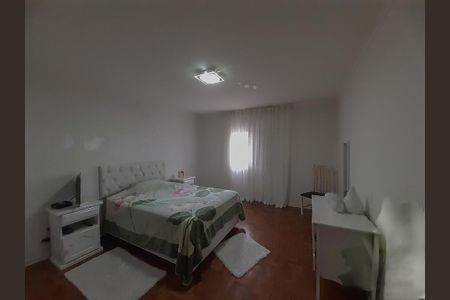 Casa à venda com 3 quartos, 188m² em Jardim Cristiane, Santo André