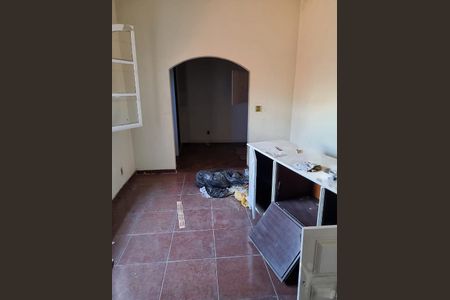 Casa à venda com 4 quartos, 219m² em Jardim, Santo André