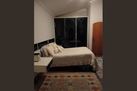 Casa à venda com 5 quartos, 800m² em Vila Pires, Santo André