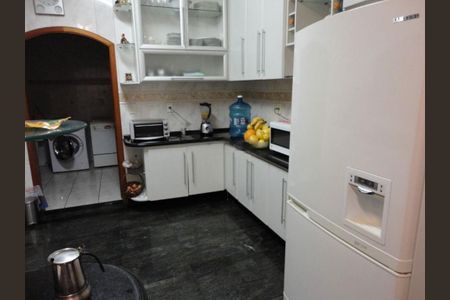 Casa à venda com 5 quartos, 800m² em Vila Pires, Santo André