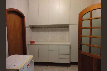 Casa à venda com 5 quartos, 800m² em Vila Pires, Santo André