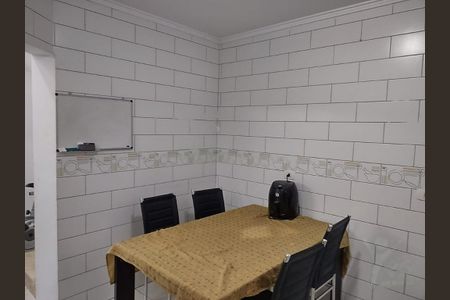 Casa à venda com 3 quartos, 118m² em Jardim Ocara, Santo André