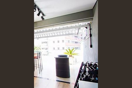 Apartamento à venda com 2 quartos, 53m² em Vila Gilda, Santo André
