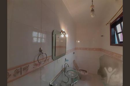 Casa à venda com 270m², 3 quartos e 4 vagas