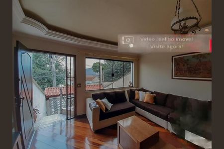 Casa à venda com 3 quartos, 270m² em Pinheirinho, Santo André