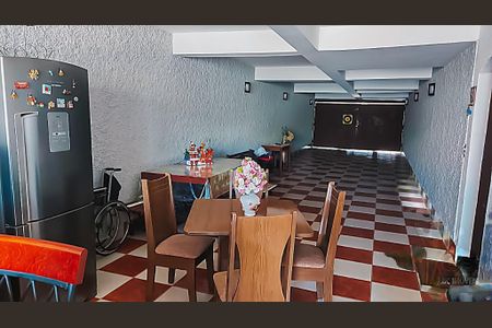 Casa à venda com 4 quartos, 311m² em Santa Maria, Santo André