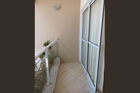 Casa à venda com 135m², 3 quartos e 2 vagas