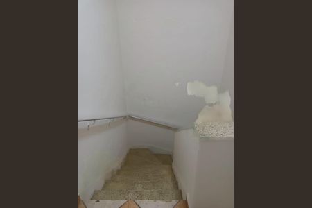 Casa à venda com 119m², 2 quartos e 1 vaga