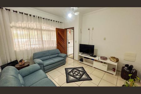 Casa à venda com 3 quartos, 110m² em Vila Eldizia, Santo André