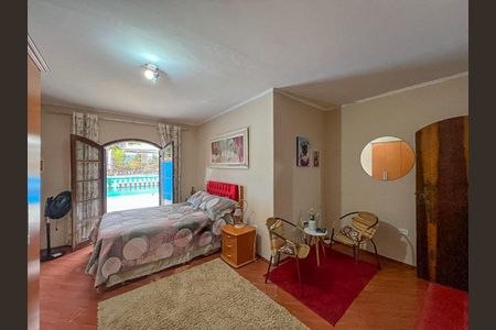 Casa à venda com 3 quartos, 205m² em Jardim Santo Alberto, Santo André