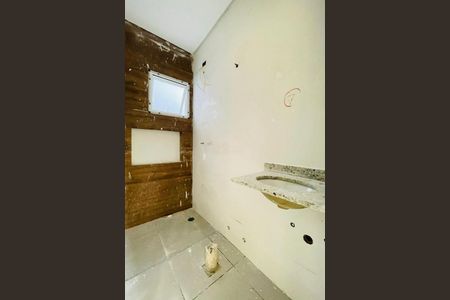 Apartamento à venda com 2 quartos, 46m² em Vila Pires, Santo André