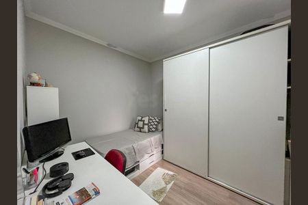 Casa à venda com 176m², 3 quartos e 4 vagas