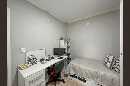 Casa à venda com 3 quartos, 176m² em Vila Pires, Santo André