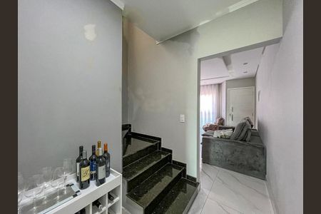 Casa à venda com 176m², 3 quartos e 4 vagas