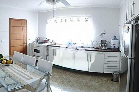 Casa à venda com 3 quartos, 147m² em Vila Alzira, Santo André