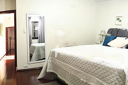 Casa à venda com 3 quartos, 147m² em Vila Alzira, Santo André