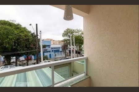 Casa à venda com 82m², 3 quartos e 2 vagas