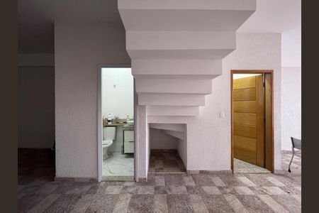Casa à venda com 3 quartos, 213m² em Vila Alzira, Santo André