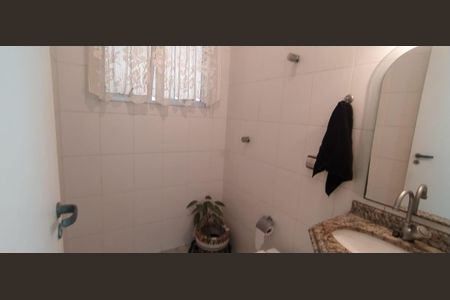 Casa à venda com 170m², 3 quartos e 4 vagas