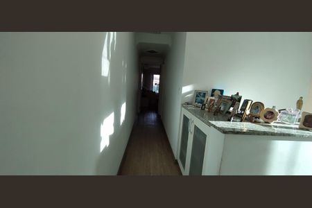 Casa à venda com 170m², 3 quartos e 4 vagas