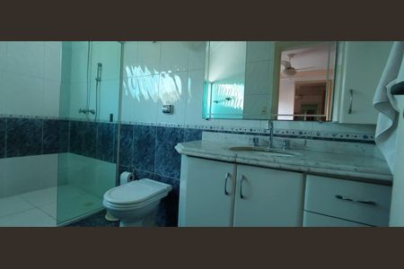 Casa à venda com 170m², 3 quartos e 4 vagas