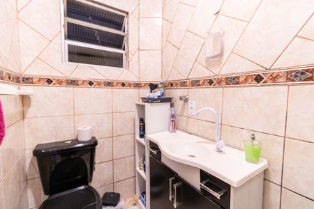 Apartamento à venda com 50m², 1 quarto e sem vaga Apartamento à venda com 50m², 1 quarto e sem vagaBanheiro Social