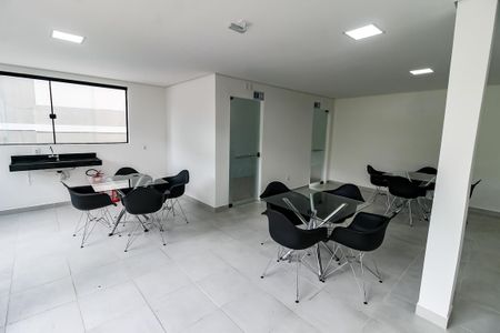 Apartamento à venda com 41m², 2 quartos e sem vaga Apartamento à venda com 41m², 2 quartos e sem vagaÁrea comum - Salão de festas