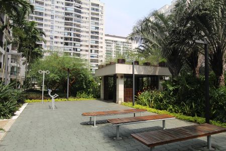 Apartamento à venda com 70m², 2 quartos e 1 vagaÁrea comum