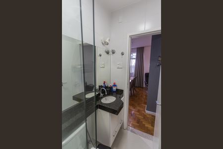 Apartamento à venda com 80m², 3 quartos e sem vaga Apartamento à venda com 80m², 3 quartos e sem vagaBanheiro Social