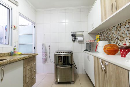 Casa de condomínio à venda com 65m², 2 quartos e 1 vaga Casa de condomínio à venda com 65m², 2 quartos e 1 vagaCozinha
