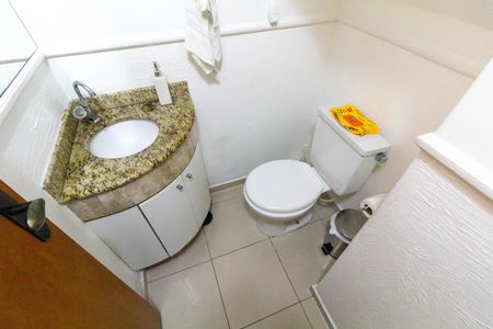 Casa de condomínio à venda com 65m², 2 quartos e 1 vaga Casa de condomínio à venda com 65m², 2 quartos e 1 vagaLavabo