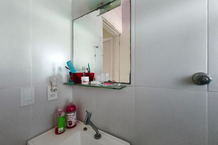 Casa à venda com 96m², 2 quartos e 10 vagas Casa à venda com 96m², 2 quartos e 10 vagasBanheiro