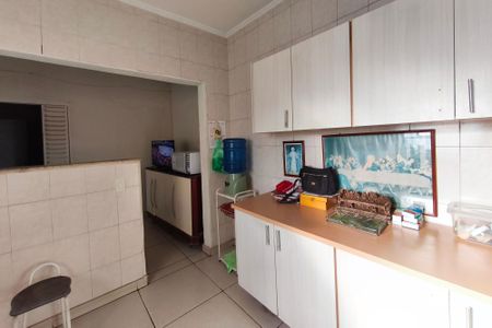 Casa à venda com 96m², 2 quartos e 10 vagas Casa à venda com 96m², 2 quartos e 10 vagasCozinha
