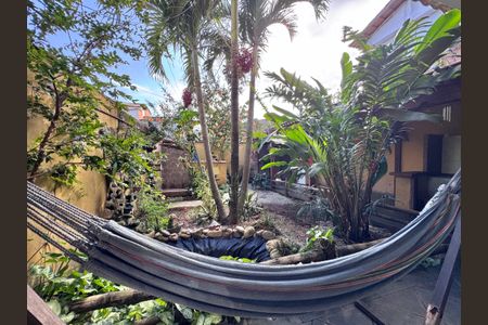 Casa de condomínio à venda com 150m², 2 quartos e 2 vagasÁrea externa