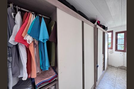 Casa de condomínio à venda com 150m², 2 quartos e 2 vagasQuarto 1 - Closet