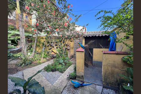 Casa de condomínio à venda com 150m², 2 quartos e 2 vagasÁrea externa