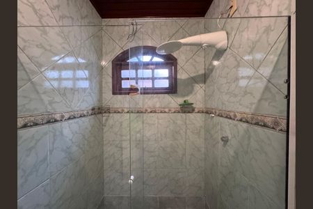 Casa de condomínio à venda com 150m², 2 quartos e 2 vagasBanheiro 2