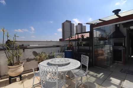 Apartamento à venda com 160m², 3 quartos e 2 vagasCobertura