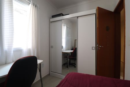 Apartamento à venda com 160m², 3 quartos e 2 vagasQuarto 2