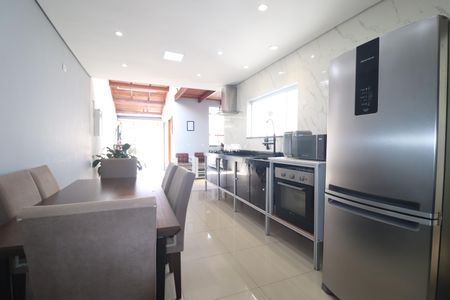 Apartamento à venda com 160m², 3 quartos e 2 vagasCozinha