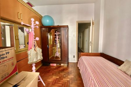 Apartamento para alugar com 176m², 3 quartos e 1 vaga Apartamento para alugar com 176m², 3 quartos e 1 vagaQuarto 1
