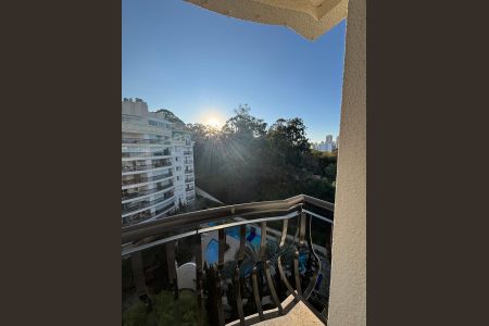 Apartamento à venda com 135m², 3 quartos e 3 vagas