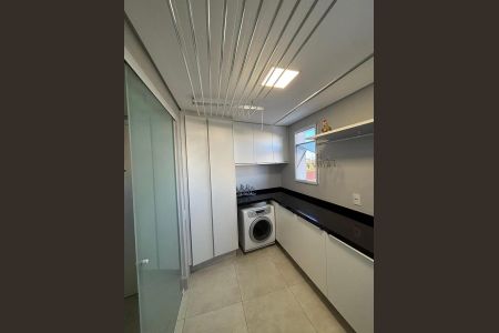 Apartamento à venda com 135m², 3 quartos e 3 vagas