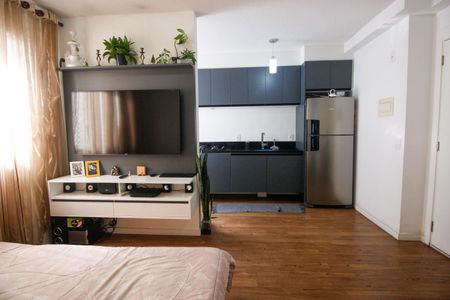 Sala de apartamento para alugar com 2 quartos, 40m² em Parque Reboucas, São Paulo