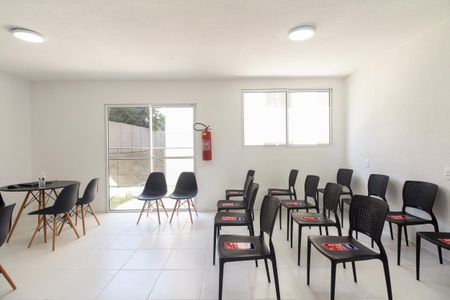 Apartamento para alugar com 42m², 2 quartos e 1 vaga Apartamento para alugar com 42m², 2 quartos e 1 vagaCondomínio - Salão de Festas