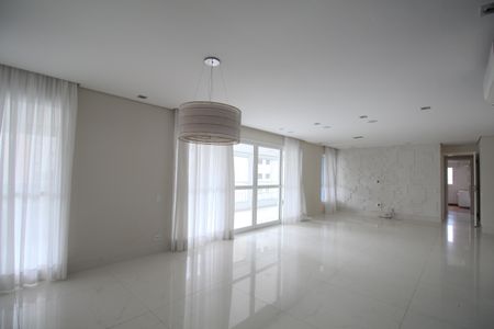 Sala de apartamento para alugar com 3 quartos, 200m² em Vila Andrade, São Paulo