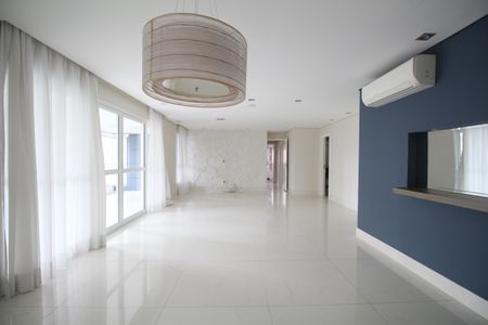 Sala de apartamento para alugar com 3 quartos, 200m² em Vila Andrade, São Paulo