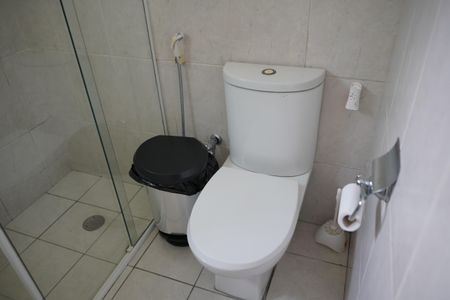 Casa à venda com 240m², 7 quartos e 3 vagasBanheiro 2