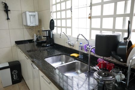 Casa à venda com 240m², 7 quartos e 3 vagasCozinha