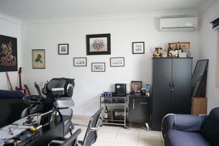 Casa à venda com 240m², 7 quartos e 3 vagasSala 3